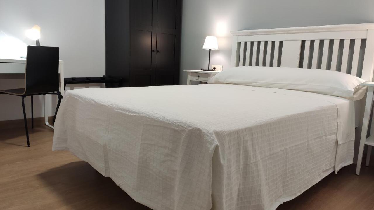 Hostal-Restaurante Paris Forcarei Екстер'єр фото