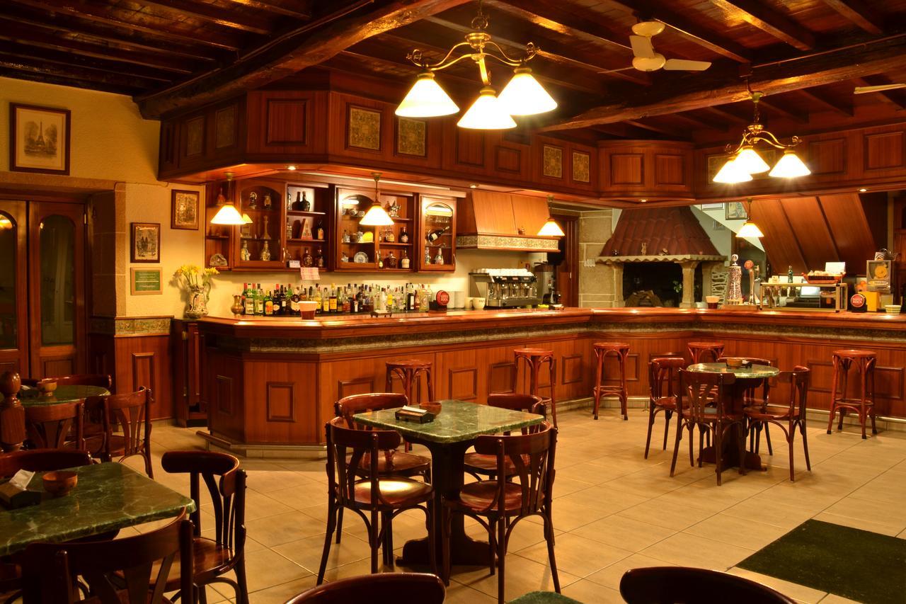 Hostal-Restaurante Paris Forcarei Екстер'єр фото