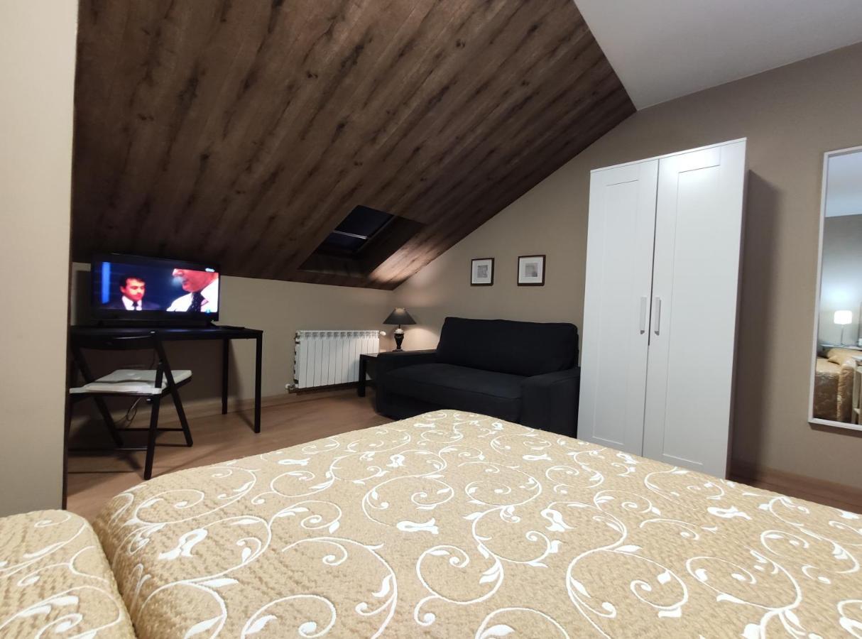 Hostal-Restaurante Paris Forcarei Екстер'єр фото